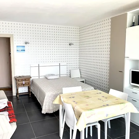Au Croisic - Face A La - Animaux Admis - Fr-1-843-39 Appartement